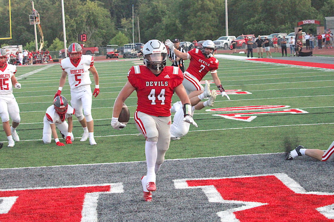 St. Clairsville opens season with success | News, Sports, Jobs - The ...